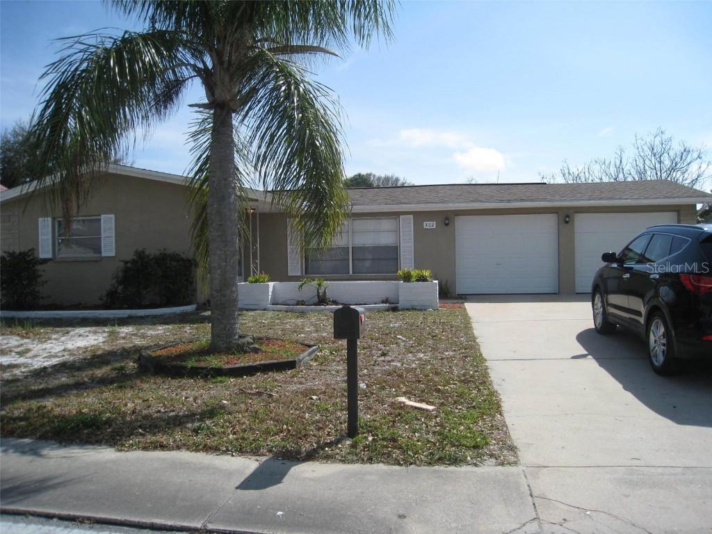 3102 Moog Rd, Holiday, FL 34691