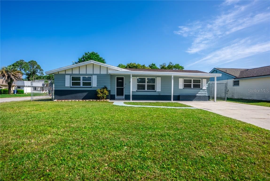 3017 Moog Rd., Holiday, FL 34691