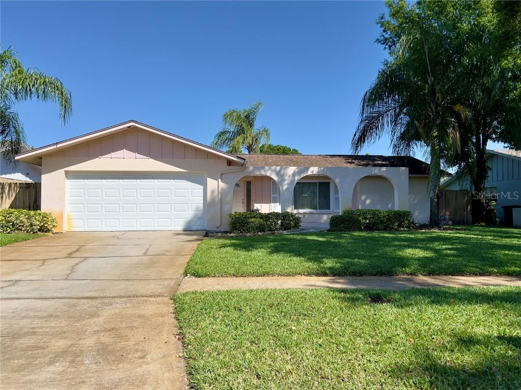 2419 Timbercrest Cir., Clearwater, FL 33763
