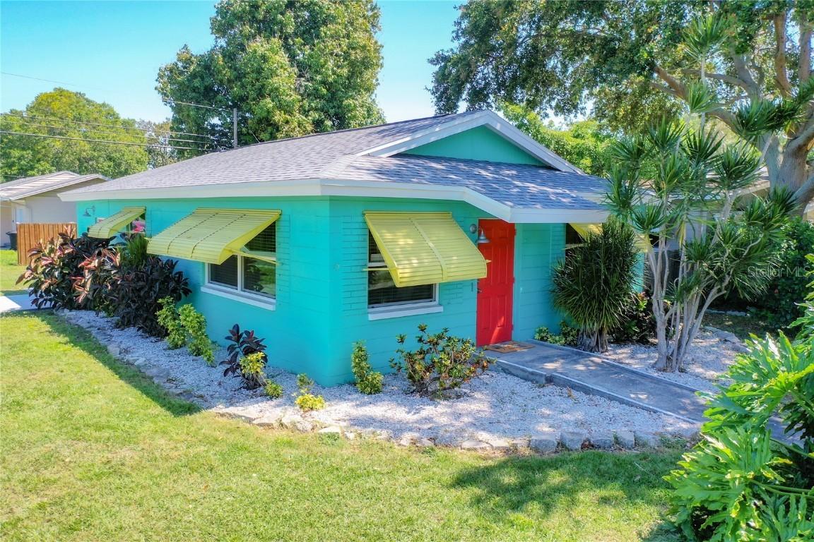 5121 15th Ave., Gulfport, FL 33707