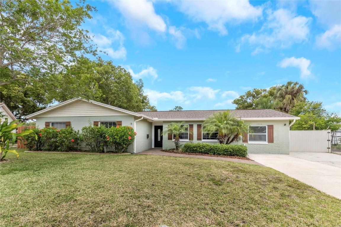 2313 Fern Cir., Tampa, FL 33604