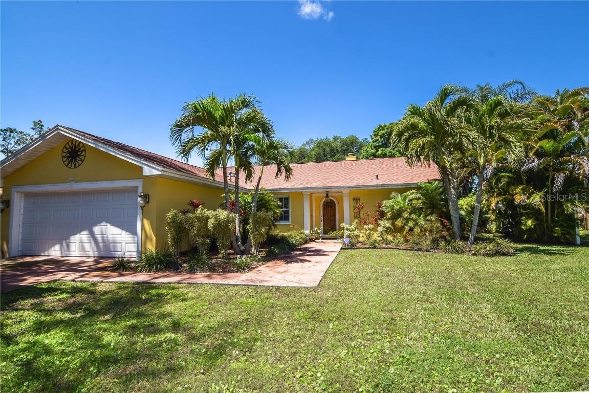 6026 Oakhurst Dr., Seminole, FL 33772