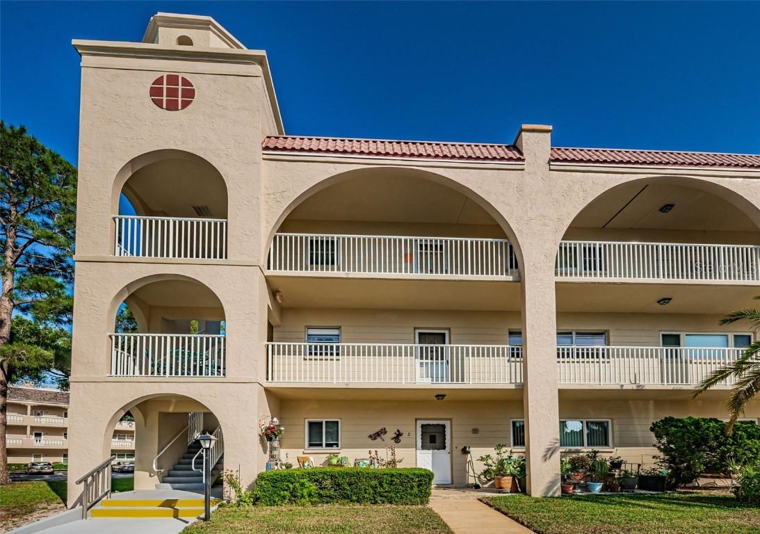 2258 World Parkway Blvd. #22, Clearwater, FL 33763