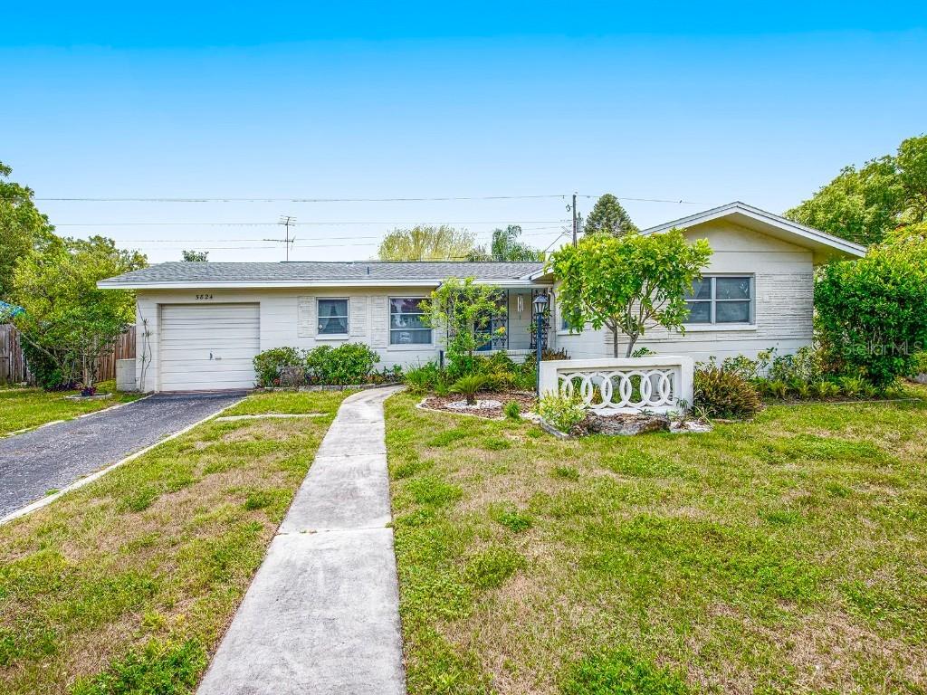 5824 30th Ave., St Petersburg, FL 33710