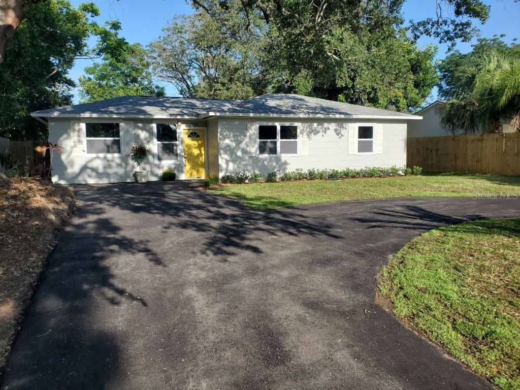 1528 Young Ave., Clearwater, FL 33756