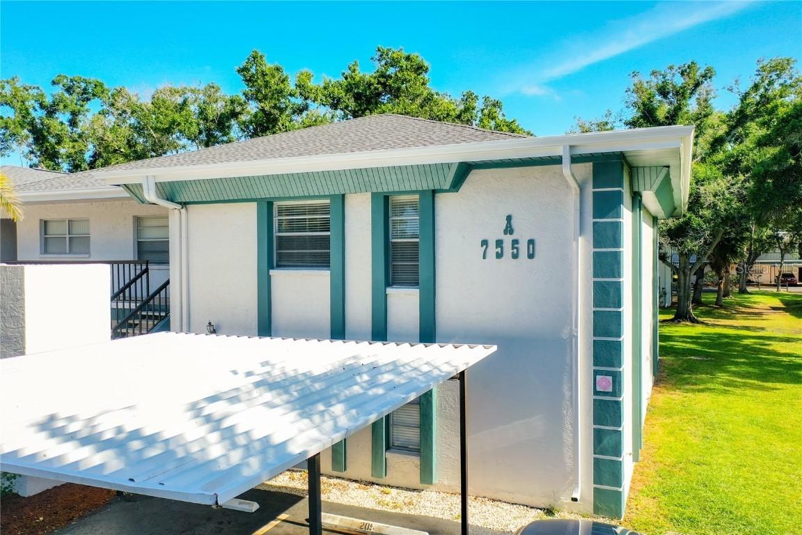 7550 92nd St. #205 A, Seminole, FL 33777