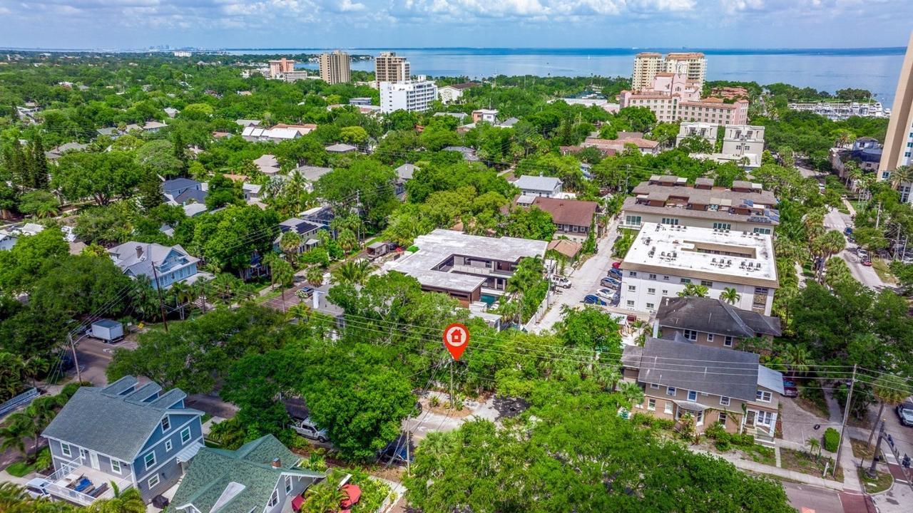 533 1st St., St Petersburg, FL 33701