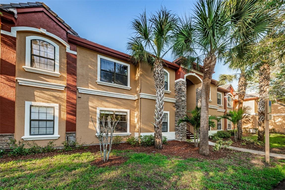 2199 Chianti Pl. #927, Palm Harbor, FL 34683