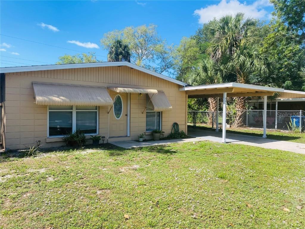 4416 E Drake Blvd., Bradenton, FL 34203