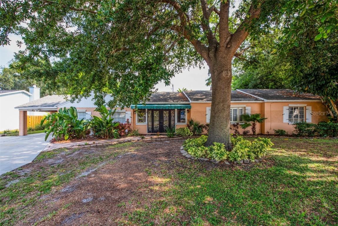 3809 W El Prado Blvd., Tampa, FL 33629