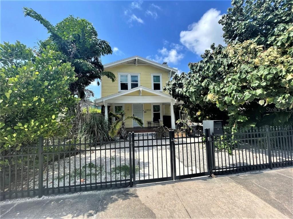2450 Burlington Ave., St Petersburg, FL 33713