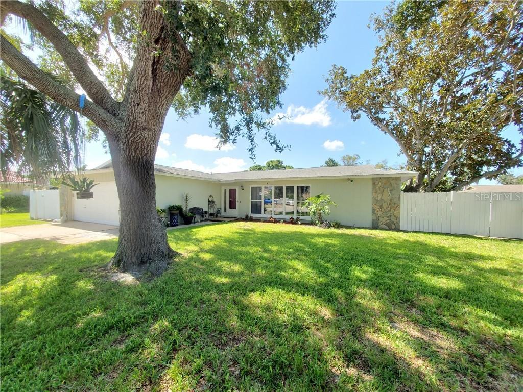 13222 88th Pl., Seminole, FL 33776