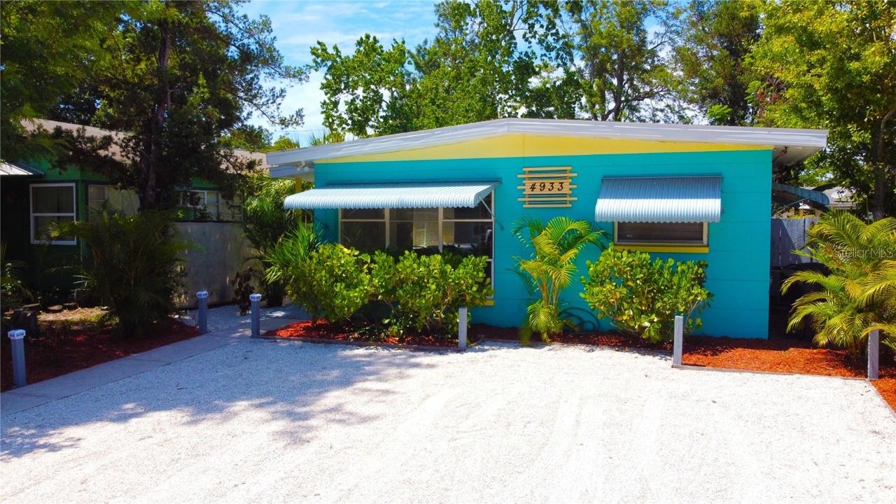 4933 13th Ave., Gulfport, FL 33707