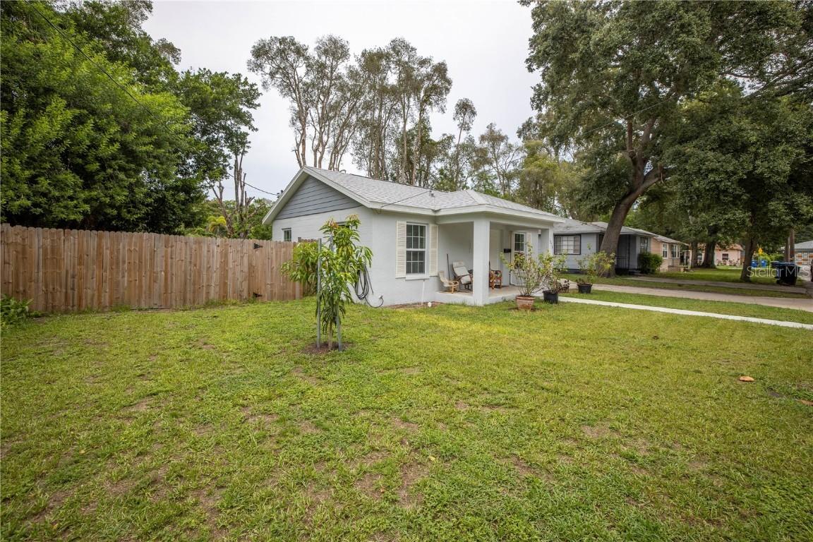 1773 Temple Ter., St Petersburg, FL 33711