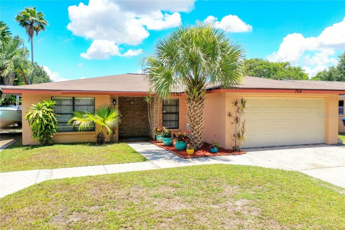 704 34th St., Largo, FL 33771
