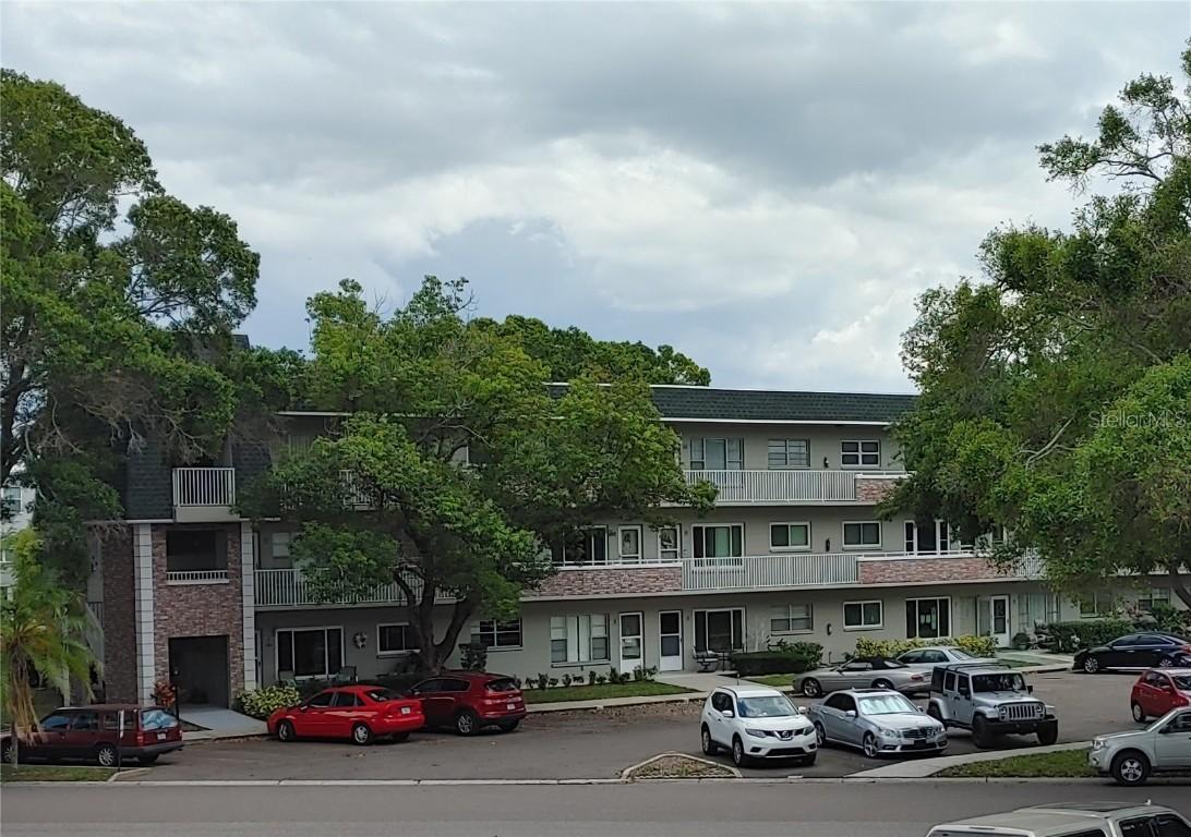 2427 Rhodesian Dr. #29, Clearwater, FL 33763