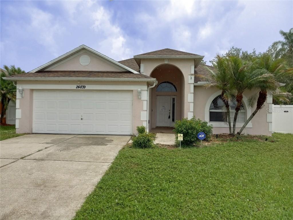 24839 Gun Smoke Dr., Land O Lakes, FL 34639