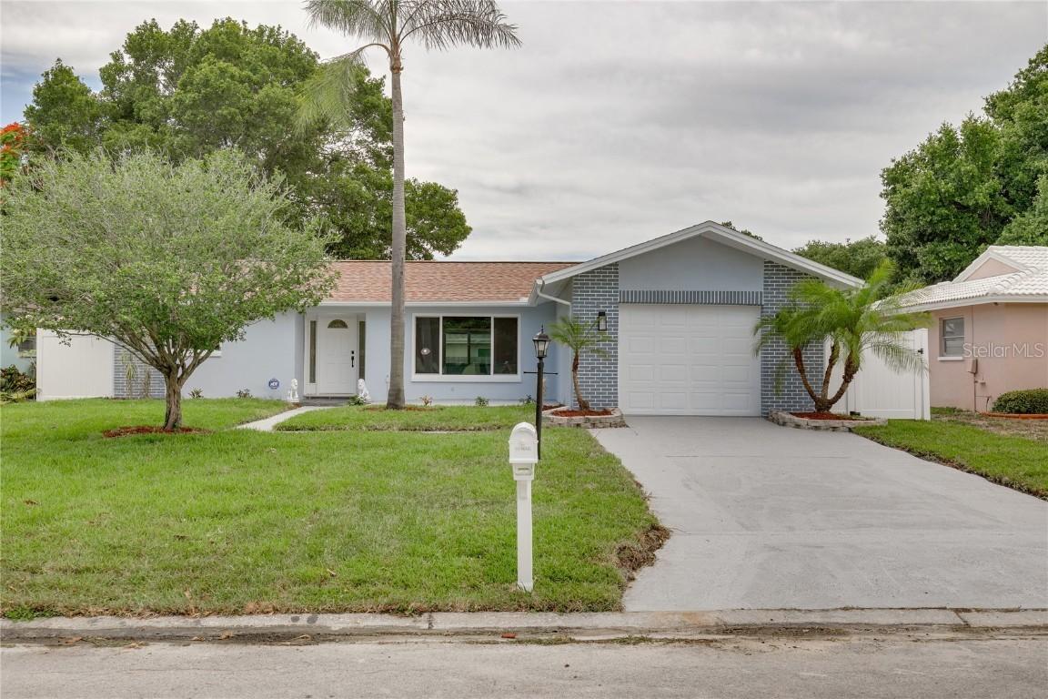 2533 Blackwood Cir., Clearwater, FL 33763