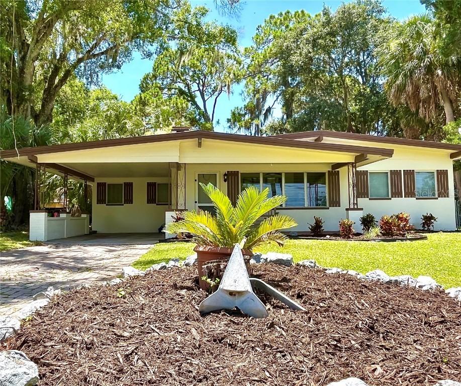 8207 Cormel St., Port Richey, FL 34668