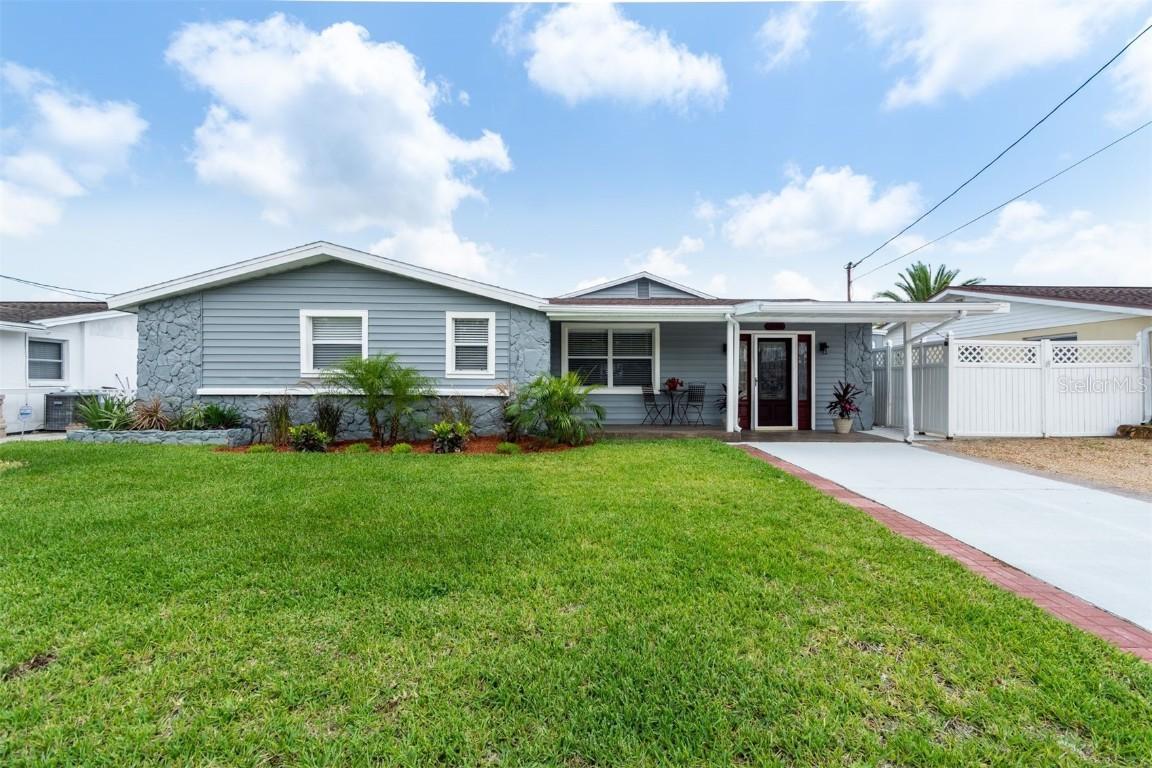 5348 Flora Ave., Holiday, FL 34690