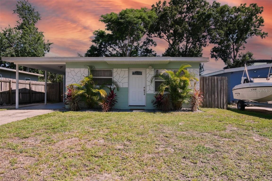 5140 14th Ave., Gulfport, FL 33707