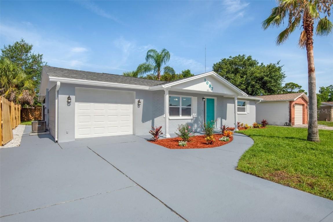 1037 Chelsea Ln., Holiday, FL 34691