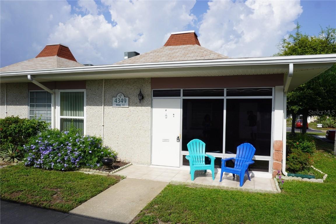 4349 Tahitian Gardens Cir. #H, Holiday, FL 34691