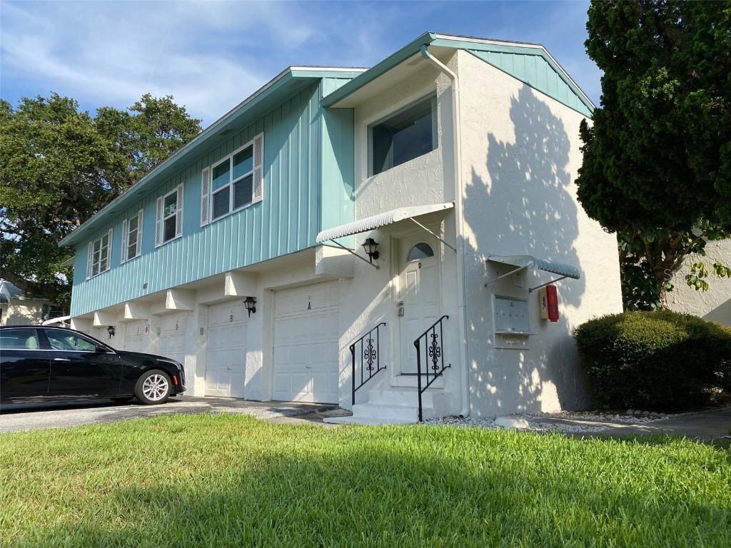 3267 39th St. #D, St Petersburg, FL 33711