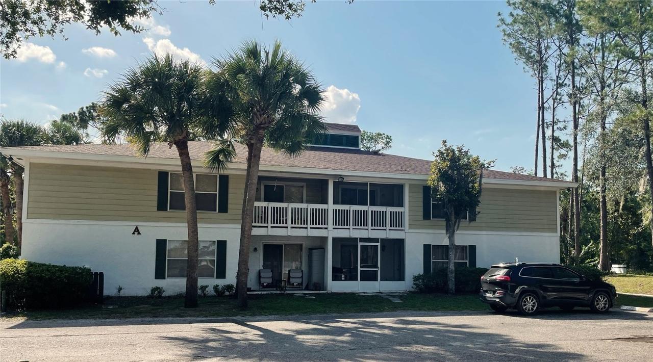 8188 Fairways Cir. #A102, Ocala, FL 34472