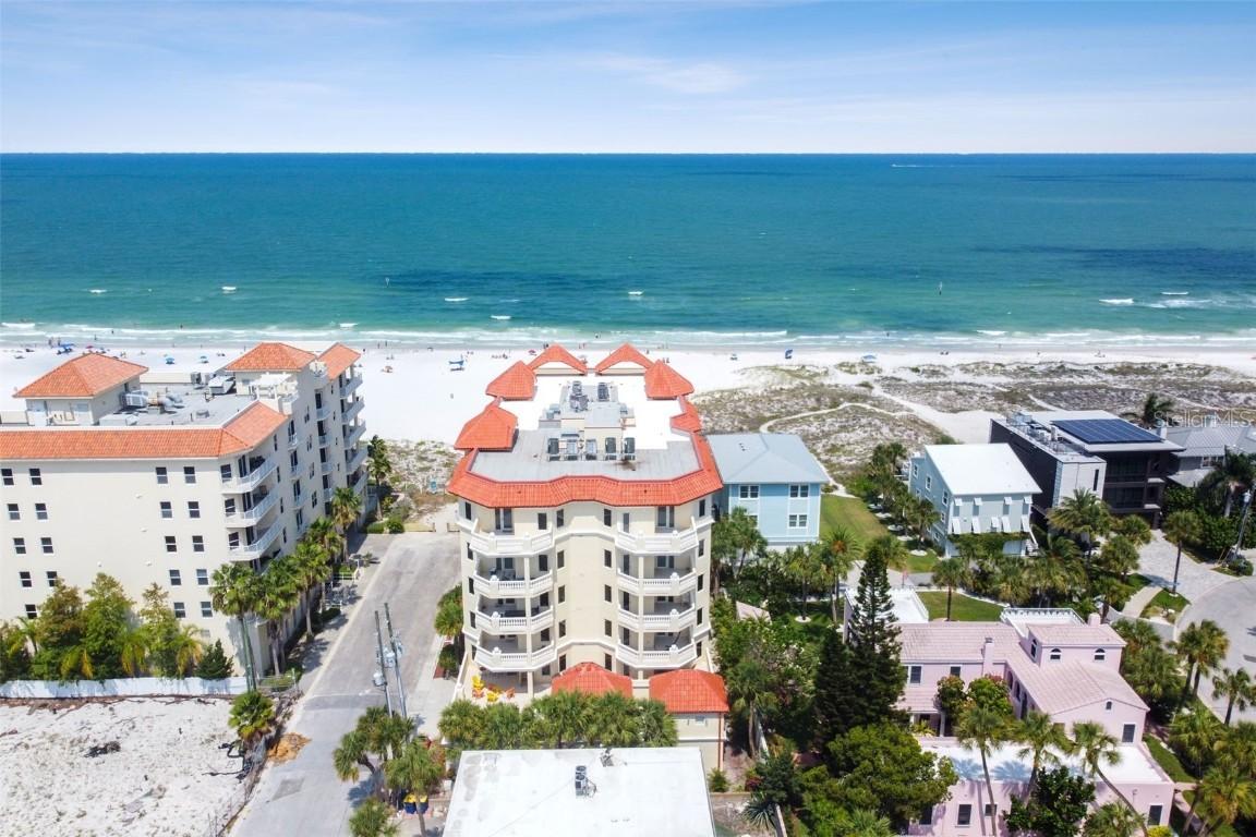 14 Somerset St. #2C, Clearwater, FL 33767