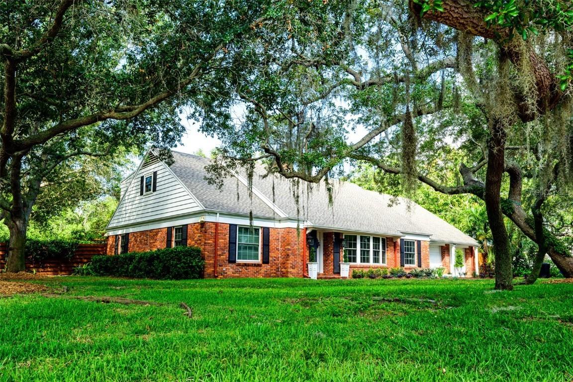 1610 Serpentine Dr., St Petersburg, FL 33712