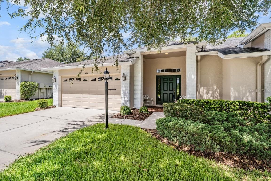 18745 Water Lily Ln., Hudson, FL 34667