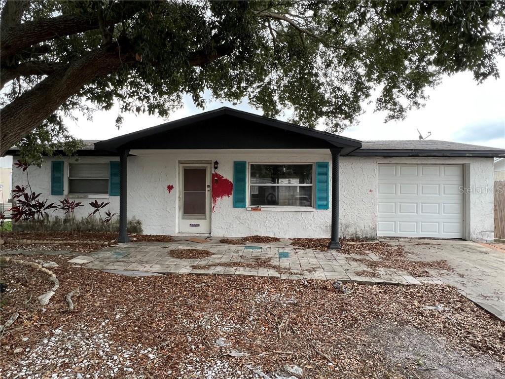 1746 Dartmouth Dr., Holiday, FL 34691
