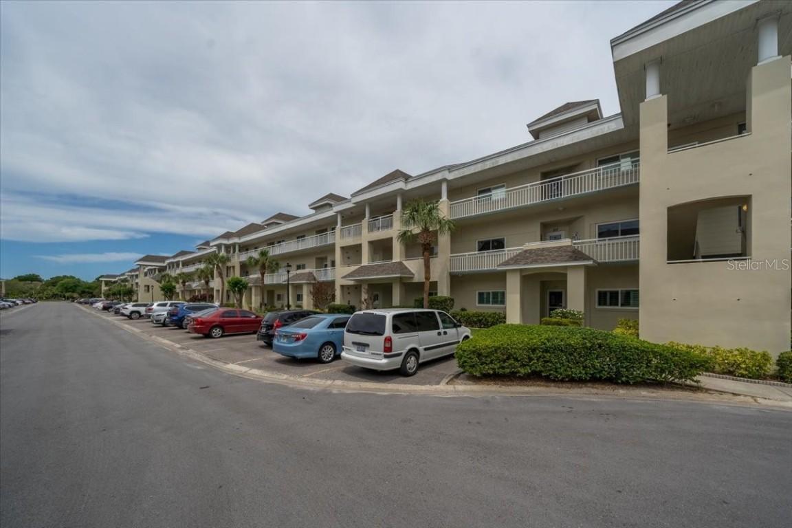 2210 Utopian Dr. #110, Clearwater, FL 33763