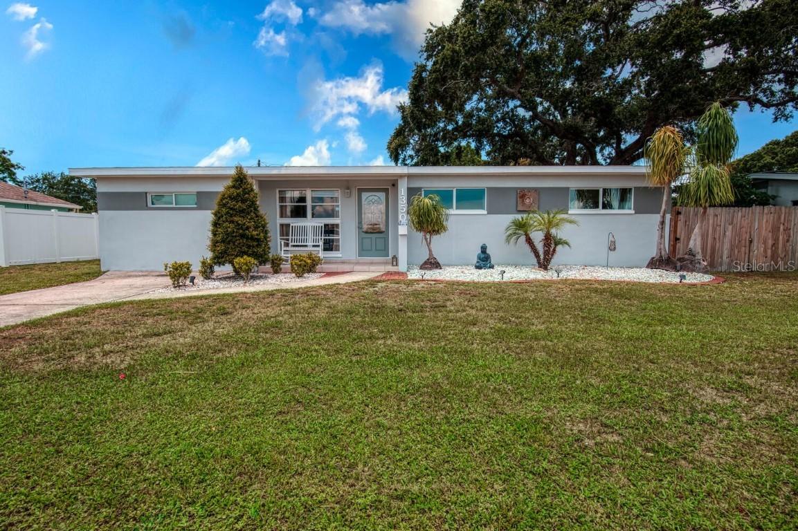 1350 74th St., St Petersburg, FL 33710