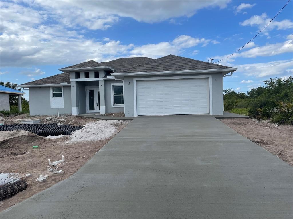 2906 9th St., Lehigh Acres, FL 33976