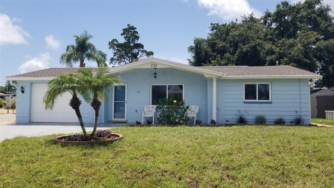 3245 Devonshire Dr., Holiday, FL 34691