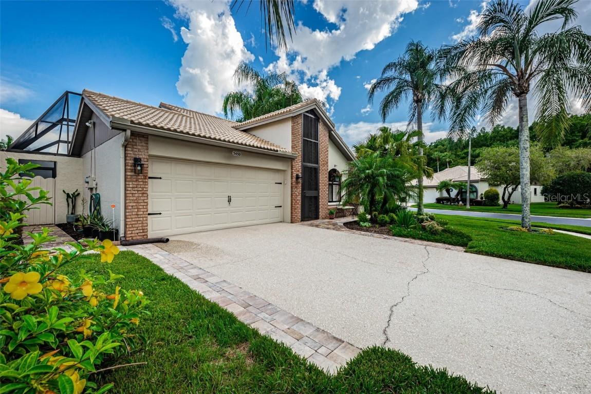 5450 Greyston St., Palm Harbor, FL 34685