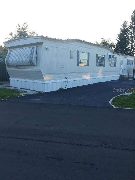 6580 Seminole Blvd. #727, Seminole, FL 33772