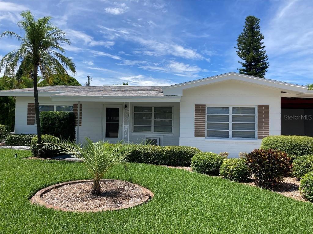 312 41st Ave., St Pete Beach, FL 33706