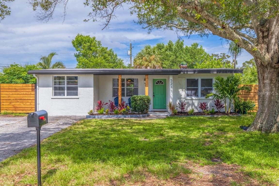 5245 Flamingo Dr., St Petersburg, FL 33714
