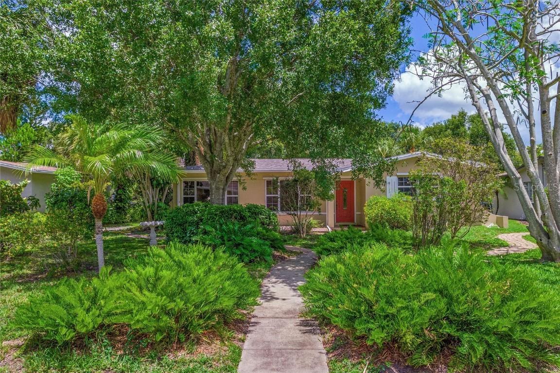 735 38th Ave., St Petersburg, FL 33704