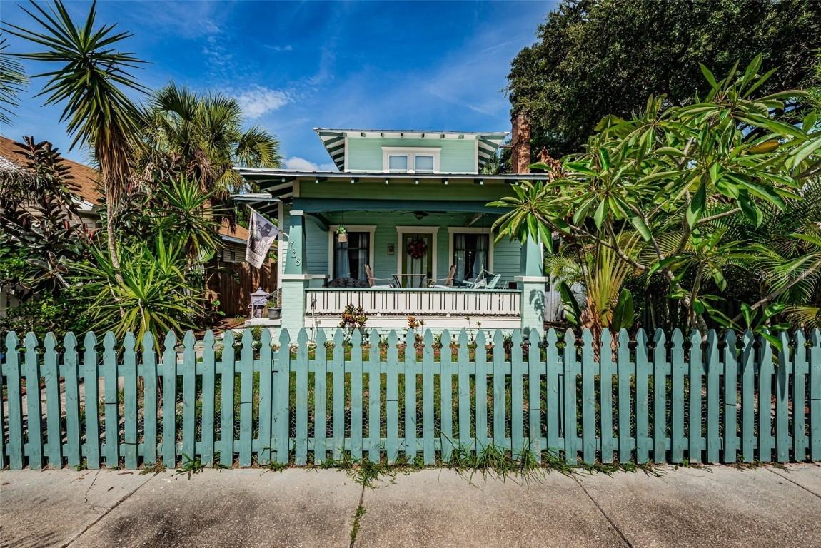 738 7th St., St Petersburg, FL 33701