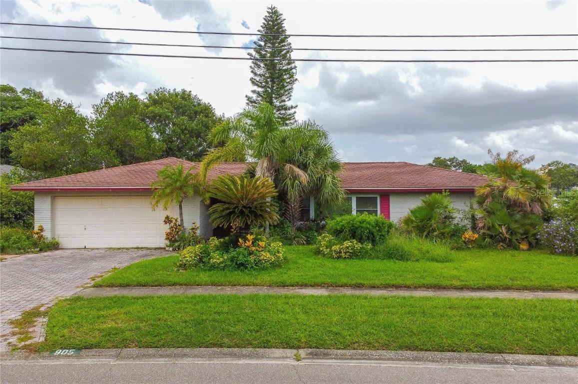 905 Richards Ave., Clearwater, FL 33755