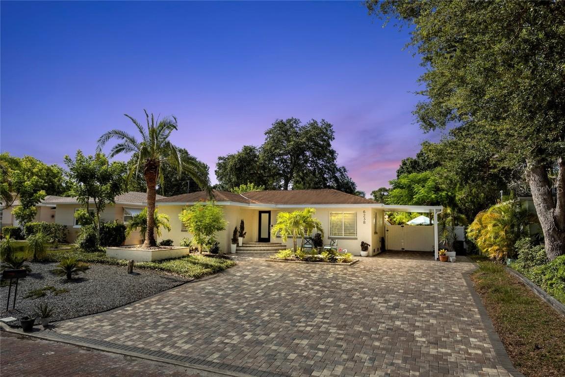 6238 14th Ave., Gulfport, FL 33707