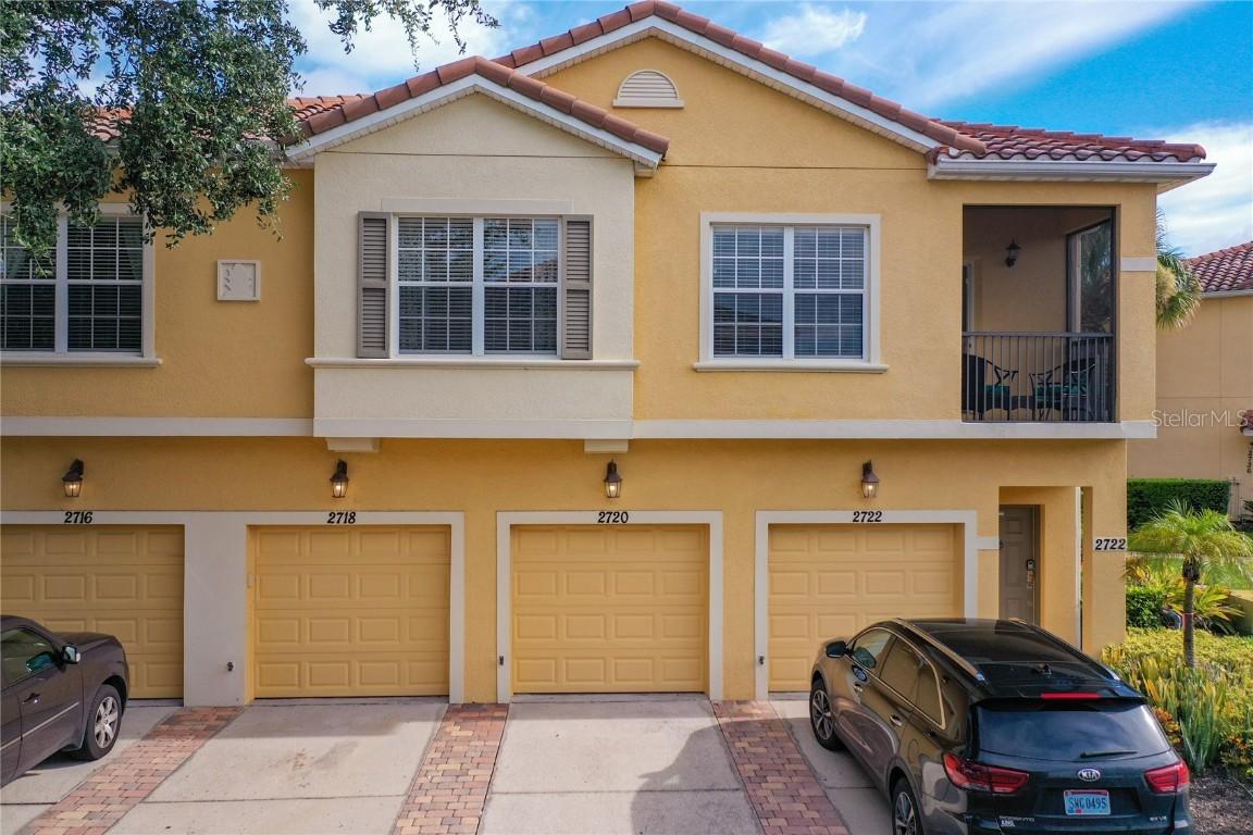 2720 Oakwater Dr., Kissimmee, FL 34747