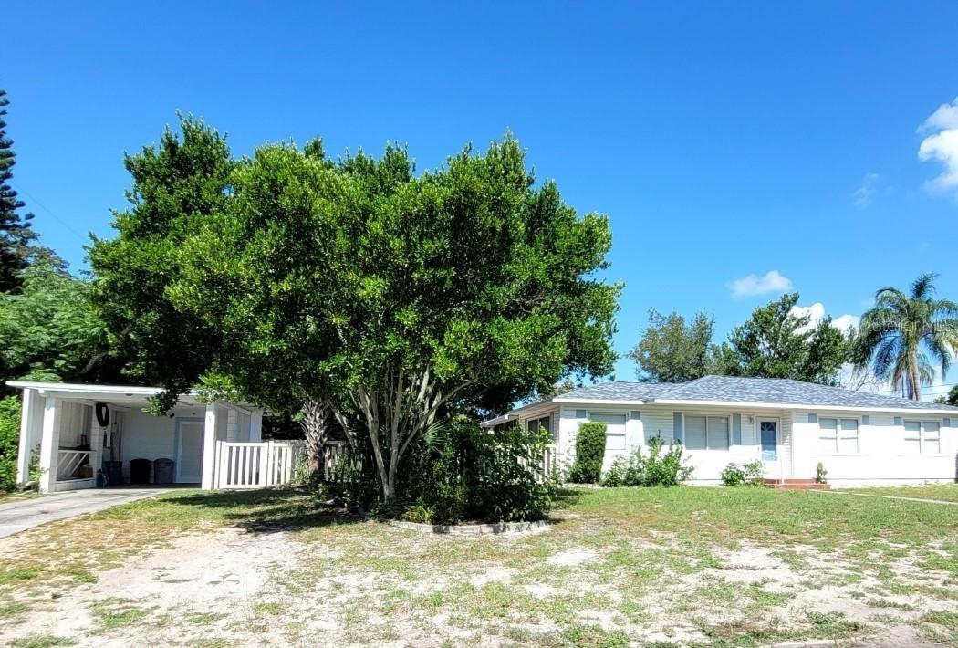 701 63rd St., Gulfport, FL 33707