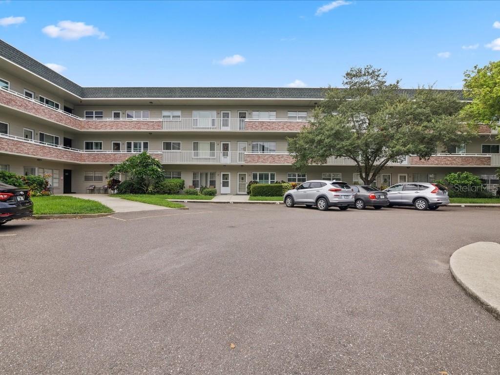 2427 Rhodesian Dr. #43, Clearwater, FL 33763