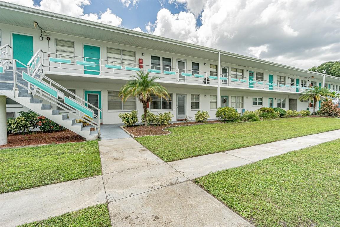 6000 21st St. #3, St Petersburg, FL 33714