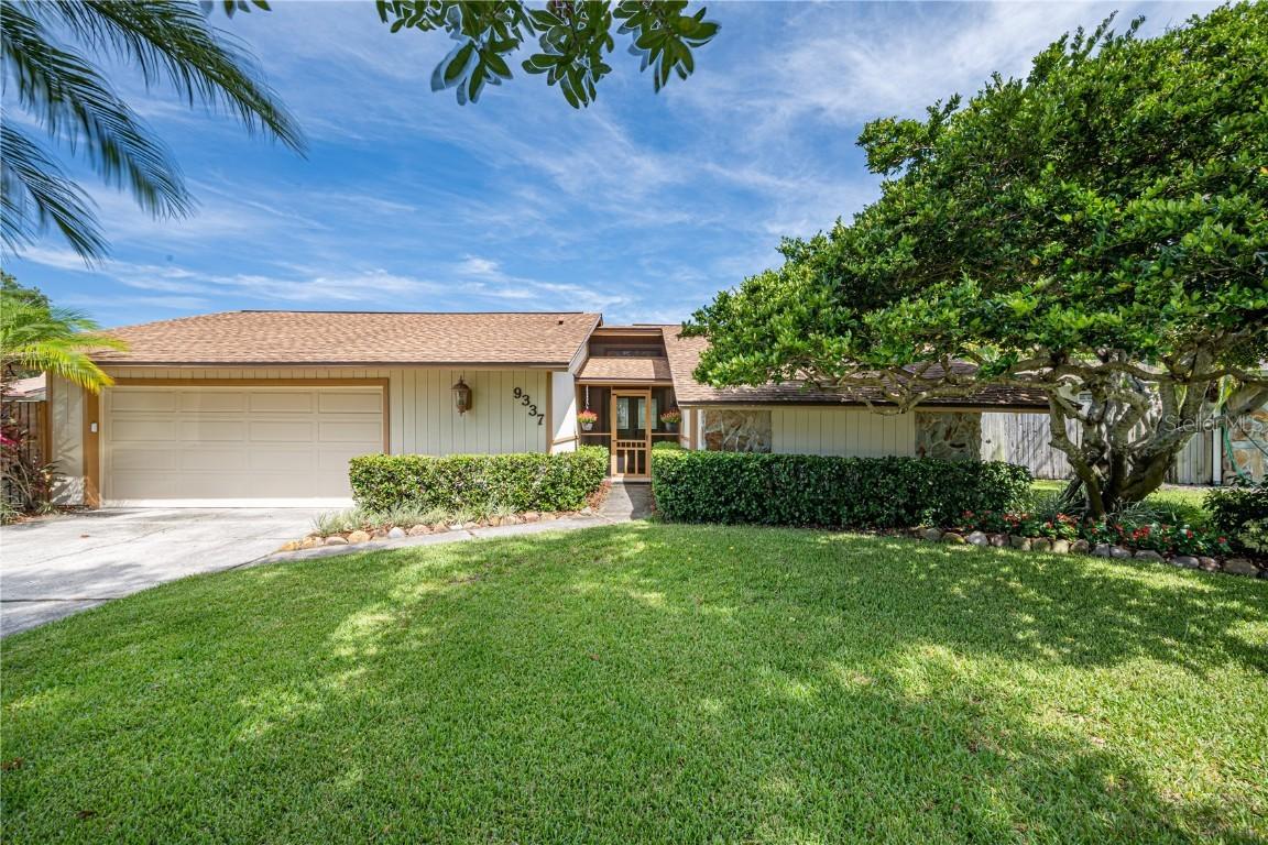 9337 Rustic Pines Blvd., Seminole, FL 33776